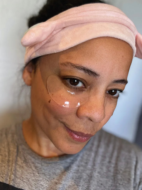 I tried the viral champneys cooling gel eye mask and it’s a game changer